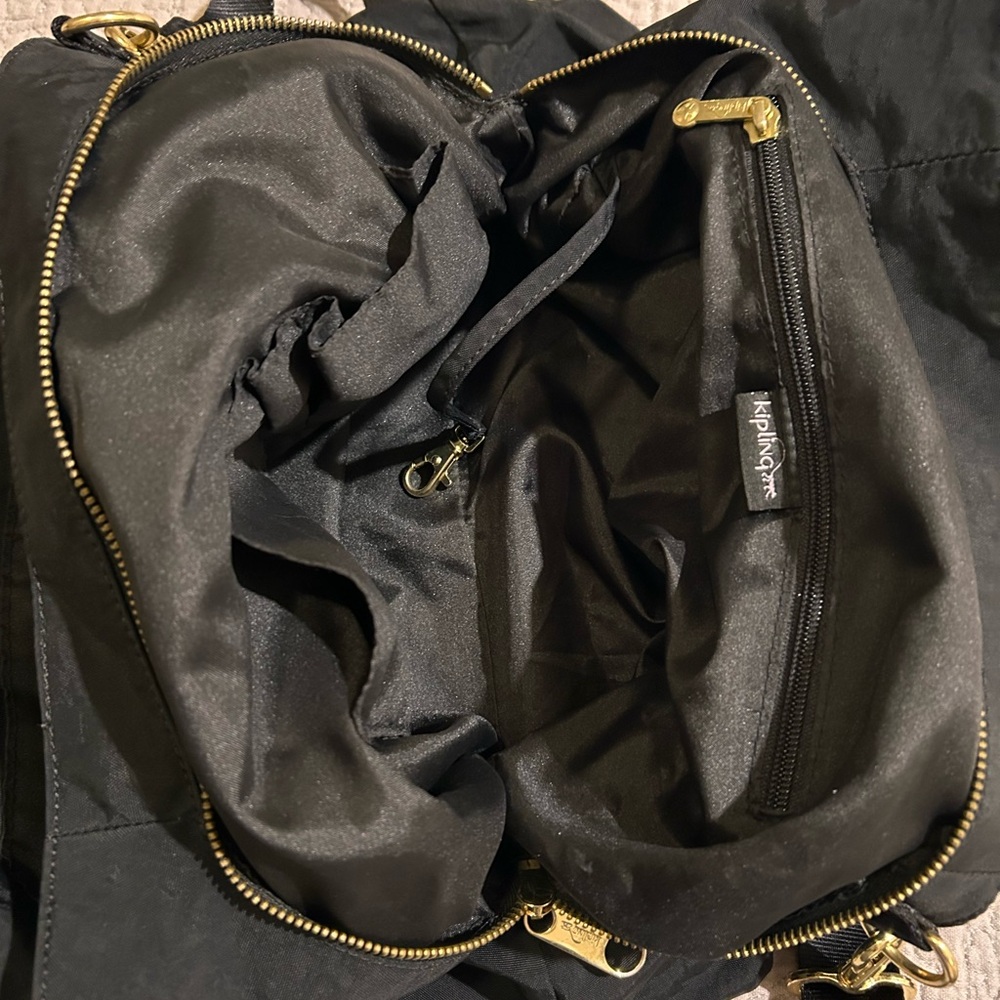 Kipling Black Shoulder Bag with Gold Details - Picture 5 of 12